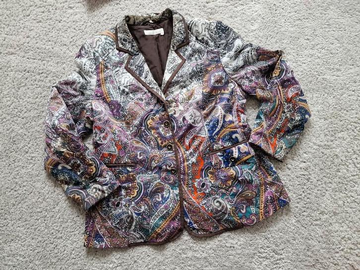 Dames jasje Avant-garde mt 44, Kleding | Dames, Jasjes, Kostuums en Pakken, Gedragen, Jasje, Maat 42/44 (L), Bruin, Ophalen of Verzenden