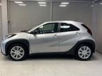 Toyota Aygo X 1.0 VVT-i MT Play | ADAPT CRUISE | APPLE CARPL, Stof, Gebruikt, 920 kg, 4 stoelen
