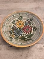Vintage Aardewerk Schaal Gouds aardewerk. Bloemmotief, Ophalen of Verzenden