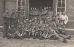 Foto groep Militairen. Onbekend. Utrecht ?, Utrecht, 1920 tot 1940, Verzenden