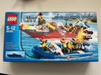 Lego City 60005 Brandweerboot brand op de raceboot, Ophalen of Verzenden, Zo goed als nieuw, Complete set, Lego