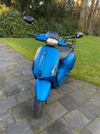 Vespa Sprint (kleur Blue Vivace) 45km 2021, Fietsen en Brommers, Scooters | Vespa, Ophalen, Gebruikt, Maximaal 45 km/u, Vespa S