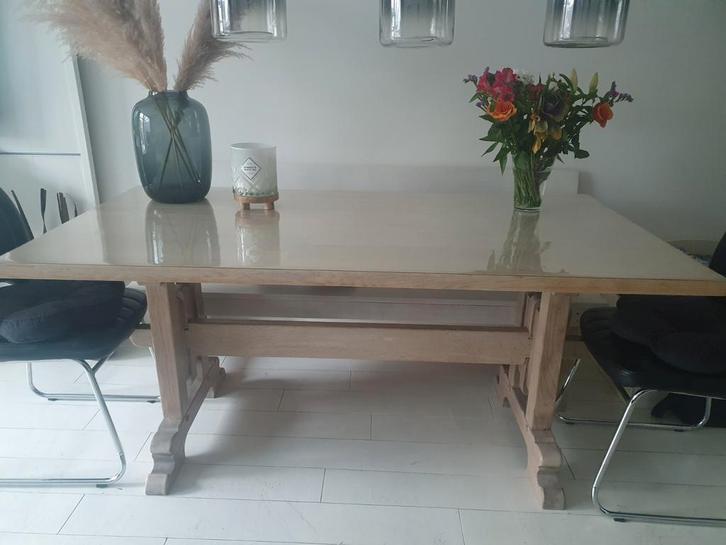 Whitewash eiken kloostertafel met bank, Tuin en Terras, Zonneschermen, Zo goed als nieuw, Knikarmscherm, Ophalen of Verzenden