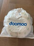 Voedingskussen Doomoo mint/wit 150cm, Ophalen of Verzenden, Zo goed als nieuw, Voedingskussen