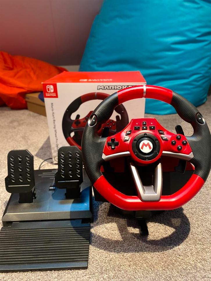 Mario Kart racing stuur, Spelcomputers en Games, Spelcomputers | Nintendo Switch, Zo goed als nieuw, Switch Original, Met 1 controller