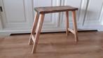 Koopje! Gaaf krukje | bijzettafel | bankje - handmade H 51,5, Ophalen, Nieuw, Hout