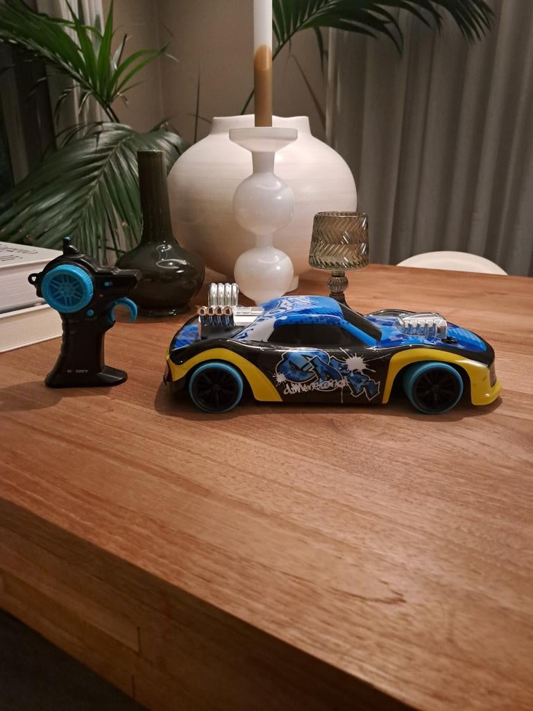 Bestuurbare auto!, Elektro, Ophalen of Verzenden, Zo goed als nieuw, Auto onroad
