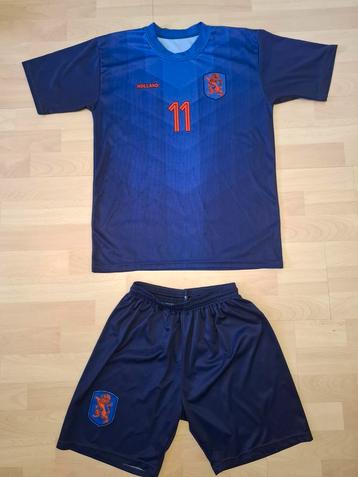 Nederland Voetbaltenue Robben #11 beschikbaar voor biedingen