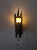 Brutalist wandlamp in Murano glas en brons van Marcello Fant, Gebruikt, Ophalen of Verzenden, Glas, Nvt