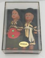 Vintage koppel Indonesische poppetjes, Verzamelen, Ophalen of Verzenden, Zo goed als nieuw, Pop