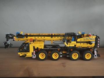 LEGO Technic 42108 - Mobiele Kraan  beschikbaar voor biedingen