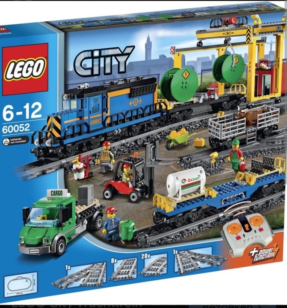 Lego City 60052 Goederentrein - Compleet met boekjes, Kinderen en Baby's, Speelgoed | Duplo en Lego, Ophalen, Zo goed als nieuw