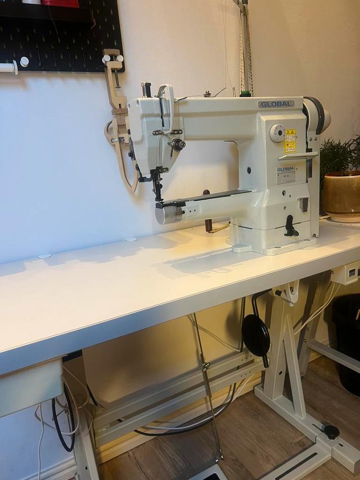 Global WF35 vrije arm naaimachine, Hobby en Vrije tijd, Naaimachines en Toebehoren, Zo goed als nieuw, Naaimachine, Overige merken