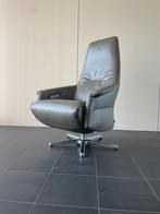 Zeer nette taupe leren topform relax fauteuil elektrisch, Ophalen, Gebruikt, Minder dan 75 cm, Nvt