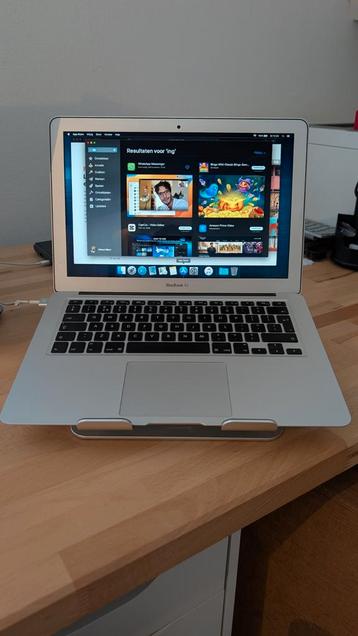 MacBook Air 13" I5 - 500GB beschikbaar voor biedingen