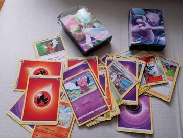 92 Pokemon kaarten in doosjes beschikbaar voor biedingen