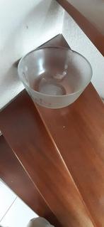 Extra ruime glazen schaal D24 cm matglas, Ophalen, Overige stijlen, Glas, Schaal of Schalen
