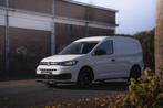Volkswagen Caddy 1.5 TSI 115 pk BENZINE Black&White Edition, Stof, Gebruikt, 4 cilinders, Volkswagen