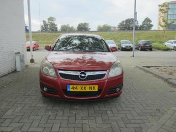 Opel Vectra GTS 1.8-16V Executive beschikbaar voor biedingen