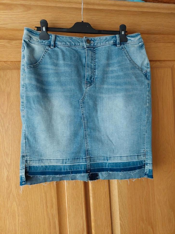 nieuw rokje van Taifun, maat 42, Kleding | Dames, Rokken, Nieuw, Maat 42/44 (L), Zwart, Boven de knie, Ophalen of Verzenden