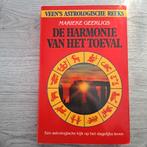De harmonie van het toeval. Een astrologische kijk, Ophalen of Verzenden, Zo goed als nieuw, Spiritualiteit algemeen