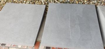 18 Mooie grijze tegels 60 x 60 voor gang, wc en andere mogel beschikbaar voor biedingen