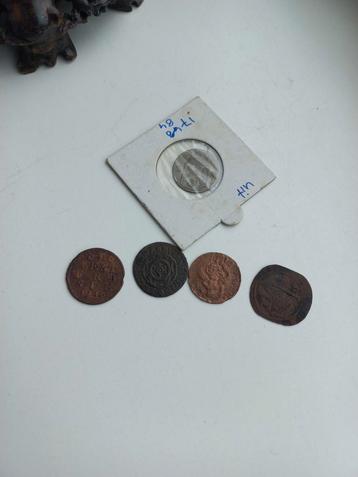 Bodemvondst munten beschikbaar voor biedingen
