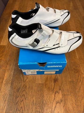 Partij 15 paar wielren en mountainbike schoenen in 1 koop beschikbaar voor biedingen