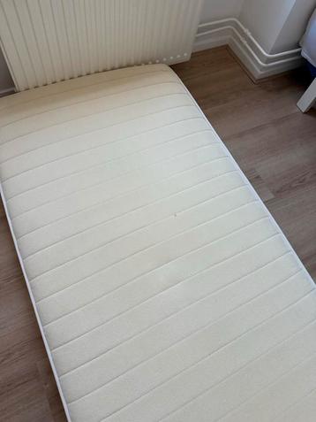 Matras 90x200 - Eenpersoons beschikbaar voor biedingen