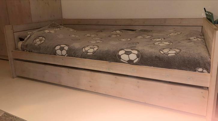 Lifetime kinderkamer set - bed, kast, bureau, boekenkast, Huis en Inrichting, Kasten | Kledingkasten, Gebruikt, 150 tot 200 cm