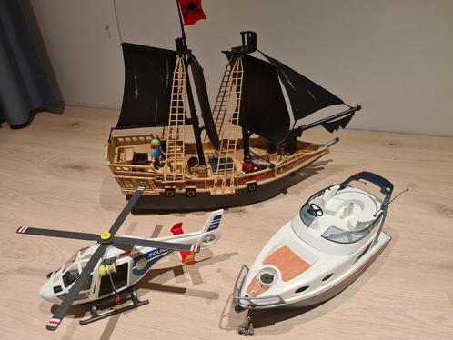 Playmobil groot piratenschip + jacht + politiehelikopter, Kinderen en Baby's, Speelgoed | Playmobil, Gebruikt, Los playmobil, Ophalen of Verzenden