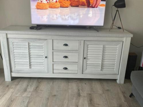 2 Mooie White wash dressoirs, Huis en Inrichting, Kasten | Dressoirs, Zo goed als nieuw, 150 tot 200 cm, 25 tot 50 cm, Met lade(s)