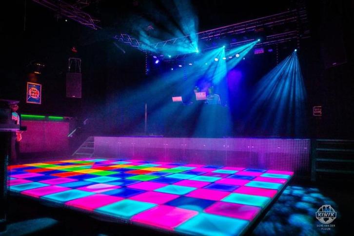 Verlichte dansvloer verhuur, Hobby en Vrije tijd, Feestartikelen | Verhuur, Nieuw, Overige, Ophalen