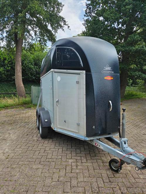 Nette 2 paardstrailer Bockmann Champion R met zadelkamer, Dieren en Toebehoren, Paarden en Pony's | Trailers en Aanhangwagens