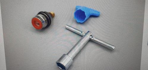 Nieuw Keramisch binnenwerk Clou Freddo 9 10 11 CL/1060.6005, Doe-het-zelf en Verbouw, Sanitair, Nieuw, Kraan, Koper, Ophalen of Verzenden
