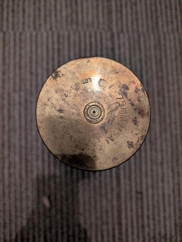 Originele 75 mm M5A1 huls – B.B.Co 1943 – volledig inert beschikbaar voor biedingen