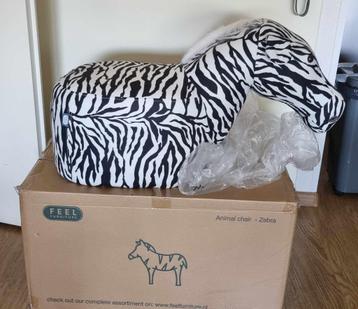 Poef Zebra beschikbaar voor biedingen