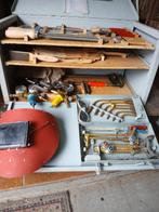 Kist met uitgebreid lasgereedschap en alle toebehoren, Doe-het-zelf en Verbouw, Gereedschap | Lasapparaten, Ophalen of Verzenden