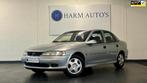 Opel Vectra 1.8-16V Business Edition Cruise / Clima / Trekha, Gebruikt, Zwart, 4 cilinders, 1796 cc