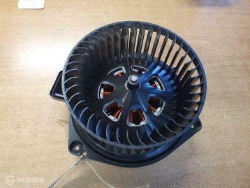 Kachelmotor BMW 3-serie G20 320i  64119382861 beschikbaar voor biedingen