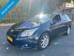 Toyota Avensis Wagon 2.0 D-4D Panoramic, Auto's, Toyota, Voorwielaandrijving, Stof, Zwart, 4 cilinders