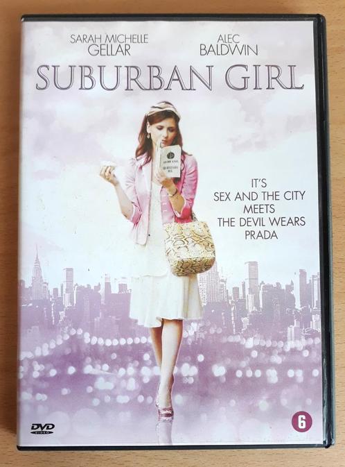 Suburban Girl (2007) Sarah Michelle Gellar, Alec Baldwin, Cd's en Dvd's, Dvd's | Komedie, Zo goed als nieuw, Romantische komedie