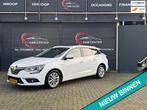 Renault Mégane Estate 1.2 TCe Zen CLIMATE|CRUISE|KEYLESS|PD, Auto's, Renault, Voorwielaandrijving, Gebruikt, Handgeschakeld, 19 km/l