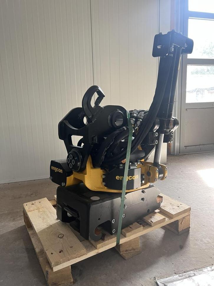 Engcon draaikantelstuk ec206-QS45-SS9, Zakelijke goederen, Machines en Bouw | Kranen en Graafmachines, Graafmachine, Ophalen of Verzenden
