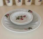 Schaaltje Bavaria roosjes + 2 petit fours, Ophalen of Verzenden