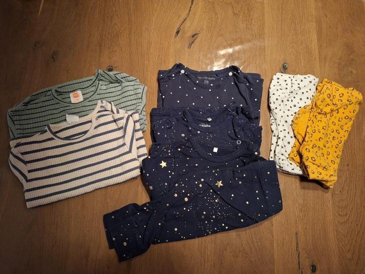 Pakket meisjeskleding maat 74, Kinderen en Baby's, Babykleding | Baby-kledingpakketten, Zo goed als nieuw, Maat 74, Ophalen