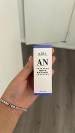 Cos De BAHA Arbutin Niacinamide Serum, Ophalen of Verzenden, Nieuw, Gehele gezicht, Verzorging