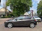 Mazda 3 1.6 TS PLUS / AIRCO-ECC / STOELVERW. / PDC / PARROT, Auto's, Voorwielaandrijving, Gebruikt, 4 cilinders, Origineel Nederlands
