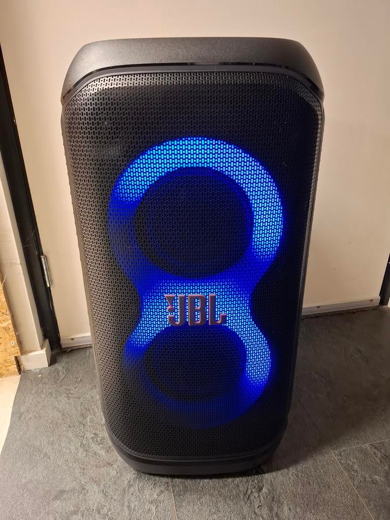 JBL 320 Te huur, Ophalen of Verzenden, Zo goed als nieuw, Overige