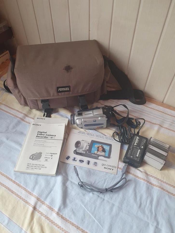 Sony Digitale Videocamera + 5 Bandjes - Zo Goed Als Nieuw!, Audio, Tv en Foto, Videocamera's Analoog, Camera, Overige soorten